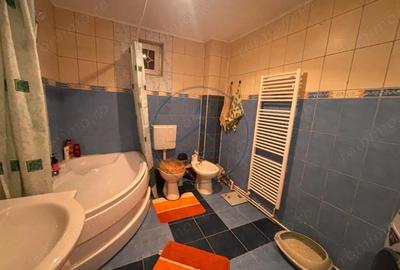 Apartament 2 camere decomandat zona Centrala - 1