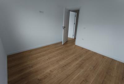 Casă cu 4 camere cu Canalizare în Valea Lupului - 6