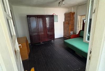 Casă individuală cu 3 camere cu Canalizare în Rahova - 3