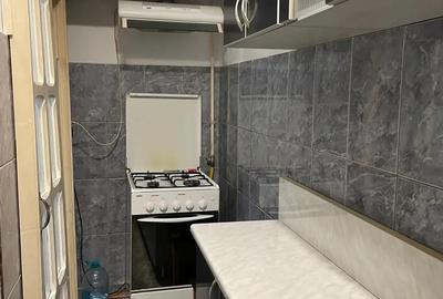 Garsonieră decomandată în Roman - 5