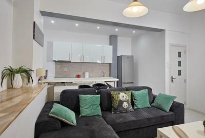 Apartament cu 2 camere decomandat în Romană