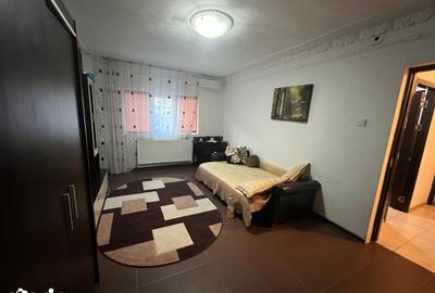 Apartament cu 2 camere decomandat în Central - 3