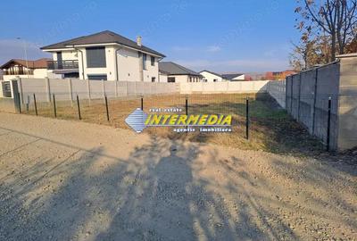 Teren de 500 mp, în Micești