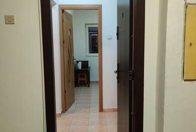 Garsonieră Baba Novac, balcon, decomandată, etaj 5, Pet friendly - 2