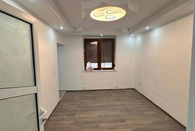 Apartament cu 3 camere decomandat în Central - 14