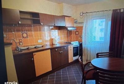 Apartament cu 2 camere decomandat în Ștefan cel Mare