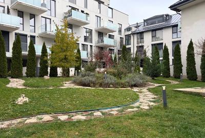 Apartament cu 2 camere semidecomandat, mobilat în Ultracentral