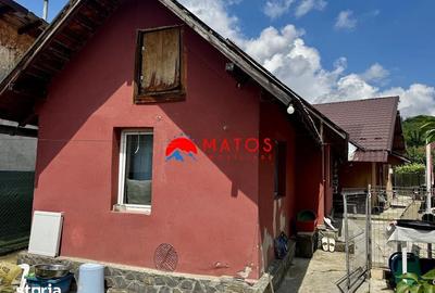 Casă cu 4 camere cu Teren 1387 Mp în Cornu - 6