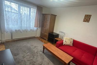 Garsonieră semidecomandată în Miron Costin