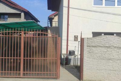 Apartament cu 3 camere semidecomandat în Cățelu - 1