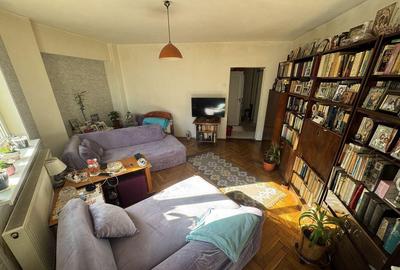 Apartament 3 camere zona Capitol - Templu - 1