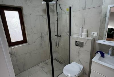 Casă cu 5 camere cu Teren 350 Mp în Giroc