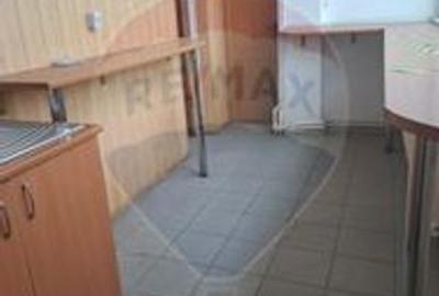 Spațiu comercial, de 2,100 mp, în Valea Rosie - 1