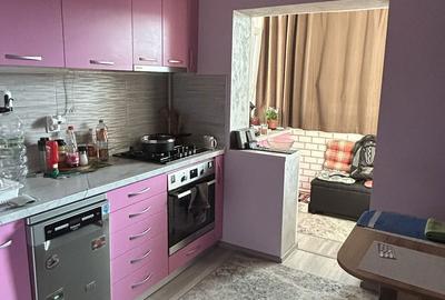 Apartament cu 3 camere decomandat, mobilat în Dacia - 5