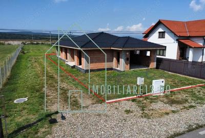 Casa noua de vanzare, 3 dormitoare, pe un nivel, Petresti, Sebes, Alba - 1