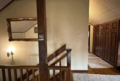 Casă cu 4 camere cu Teren 1700 Mp în Central - 17
