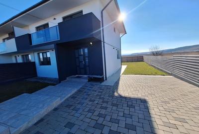 DE vanzare casa cu 5 camere, teren de 364 mp, 195 000 euro. sat Jucu - 8