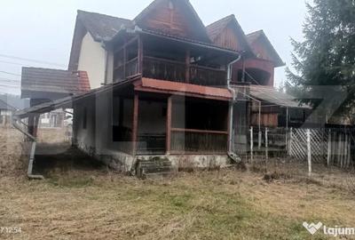 Casă cu 3 camere cu Teren 1000 Mp în Central - 8