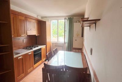Apartament cu 3 camere semidecomandat, mobilat în Central - 12