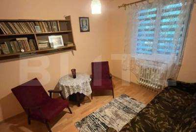 Apartament cu 3 camere decomandat în Dâmbu Pietros - 4