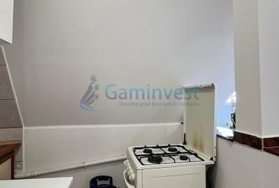 Apartament cu 4 camere decomandat, mobilat în Nufărul - 9