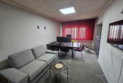 Apartament cu 3 camere decomandat în Calea Călărașilor - 3