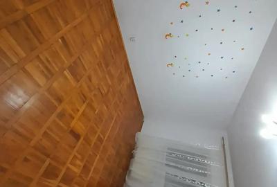 PROPRIETAR Vand apartament DECOMANDAT 2 camere, 2 locuri de parcare - 6