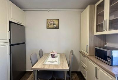 Apartament cu 3 camere decomandat în Micro 16 - 11