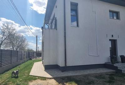 Casă cu Teren 450 Mp în Valea Mare