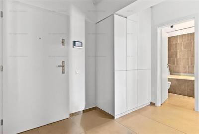 Apartament cu 2 camere decomandat, mobilat în Tractorul - 9