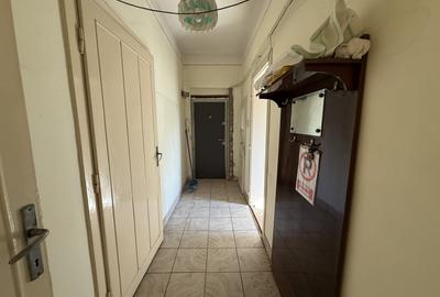 Apartament cu 3 camere decomandat în Complex Studențesc - 8