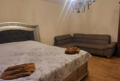 Garsonieră decomandată în Universitate - 2