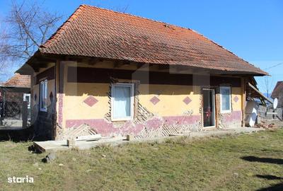 Casă cu 2 camere cu Teren 750 Mp în Brateș - 3