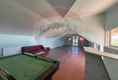 Casa / Vila cu 5 camere de vanzare - 17