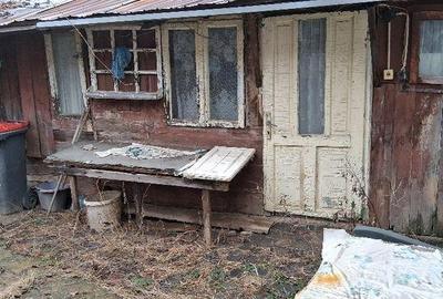 Casă cu 3 camere cu Teren 55 Mp în Blejoi - 1