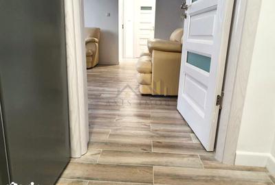 Apartament cu 2 camere decomandat în Micro 3 - 10