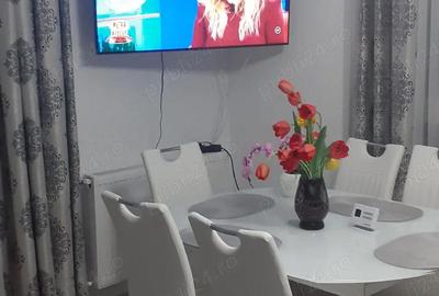 Apartament cu 3 camere decomandat în Central - 1