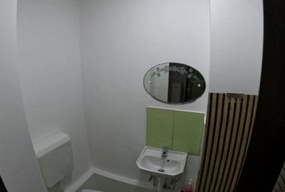 Apartament cu 3 camere decomandat în Central - 1