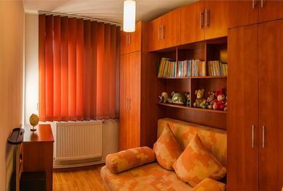 Apartament cu 3 camere semidecomandat în Central - 5