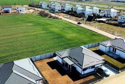 Casă individuală cu 4 camere cu Canalizare în Nord - 10