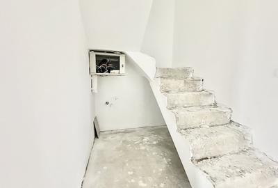 Duplex cu 4 camere cu Canalizare în Moșnița Veche - 7