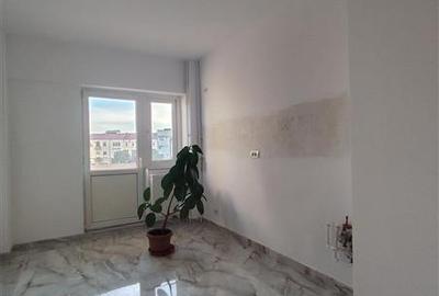 Apartament cu 3 camere decomandat în Ultracentral - 3