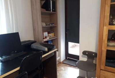 Casă cu 3 camere cu Teren 290 Mp în Central - 11