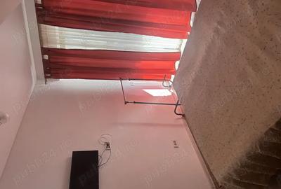 Inchiriez apartament cu 2 camere - 2