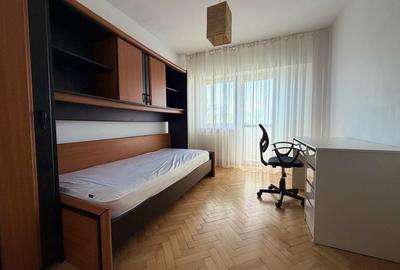 Apartament cu 3 camere decomandat în Trivale - 3