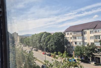 Garsonieră decomandată în Central - 5