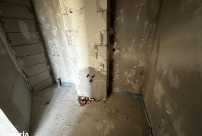 Apartament cu 3 camere semidecomandat în Florești - 4