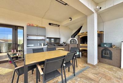 Casǎ de Lux - 1084 mp teren - 275 mp utili + Pod + Saunǎ + Studio Yoga - 10