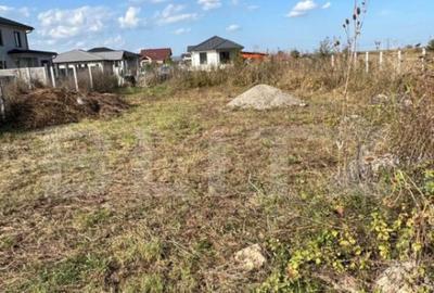 Teren de vanzare in Partos - 1