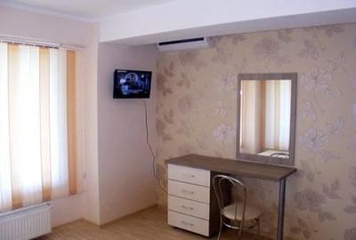 Apartament cu 2 camere semidecomandat în Central - 4